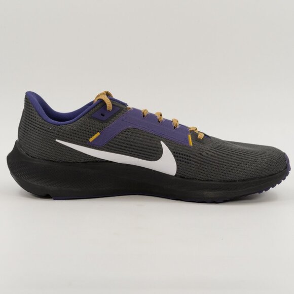 Nike Air Zoom Pegasus 40 'Baltimore Ravens' DZ5946-001 size 6 Men / 7.5 Women - Picture 3 of 8